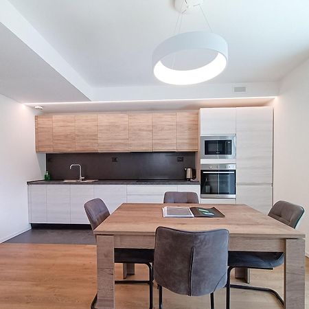 Suite Svaizer Con Giardino Privato Malè Zewnętrze zdjęcie